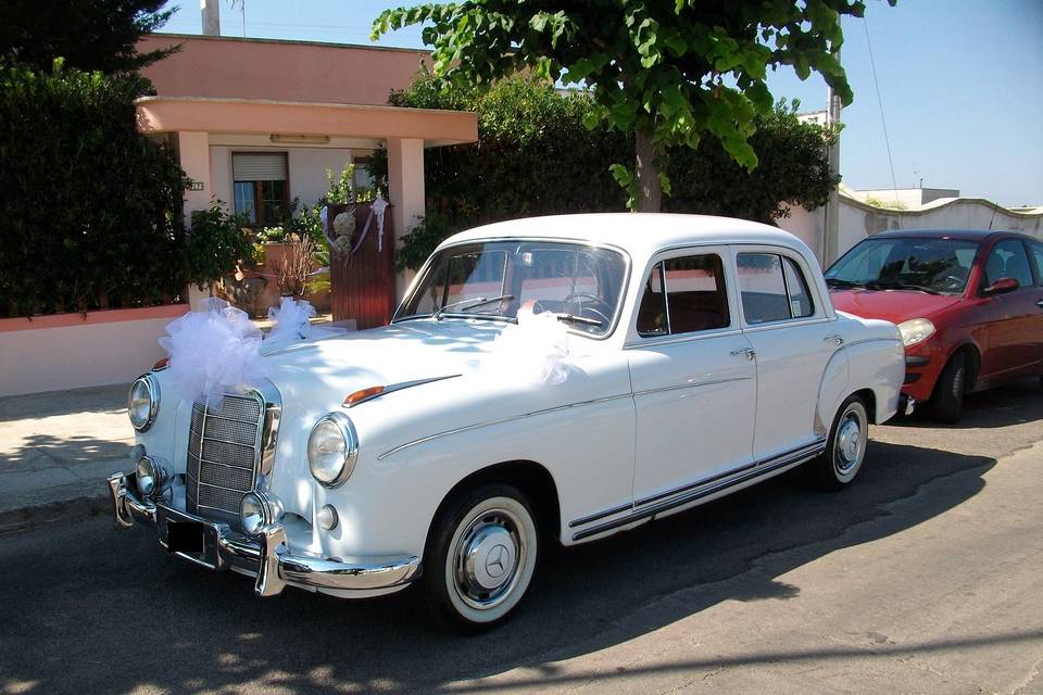 Mercedes ponton 220 anni '50