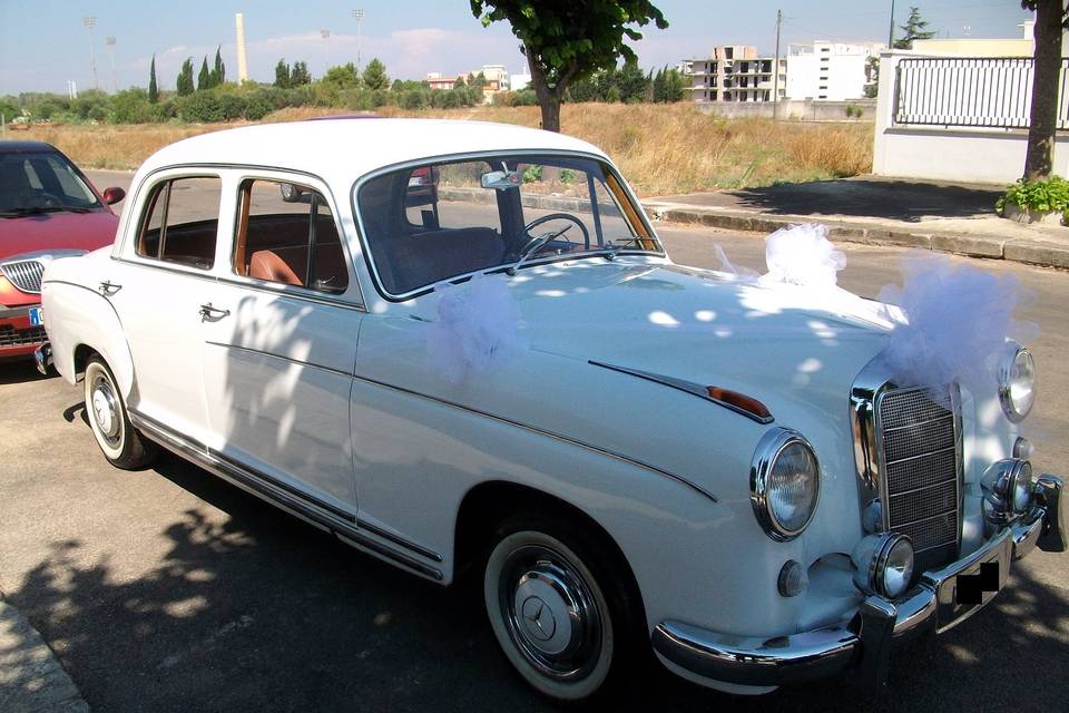 Mercedes ponton 220 anni '50