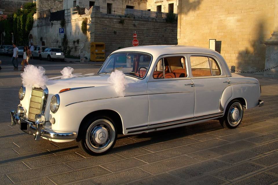 Mercedes ponton 220 anni '50