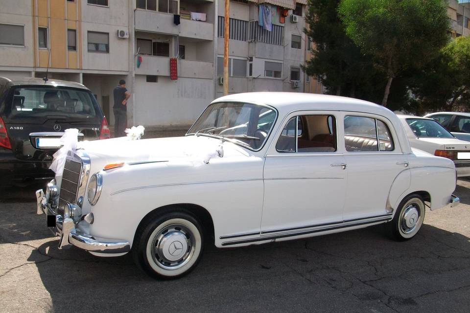 Mercedes ponton 220 anni '50