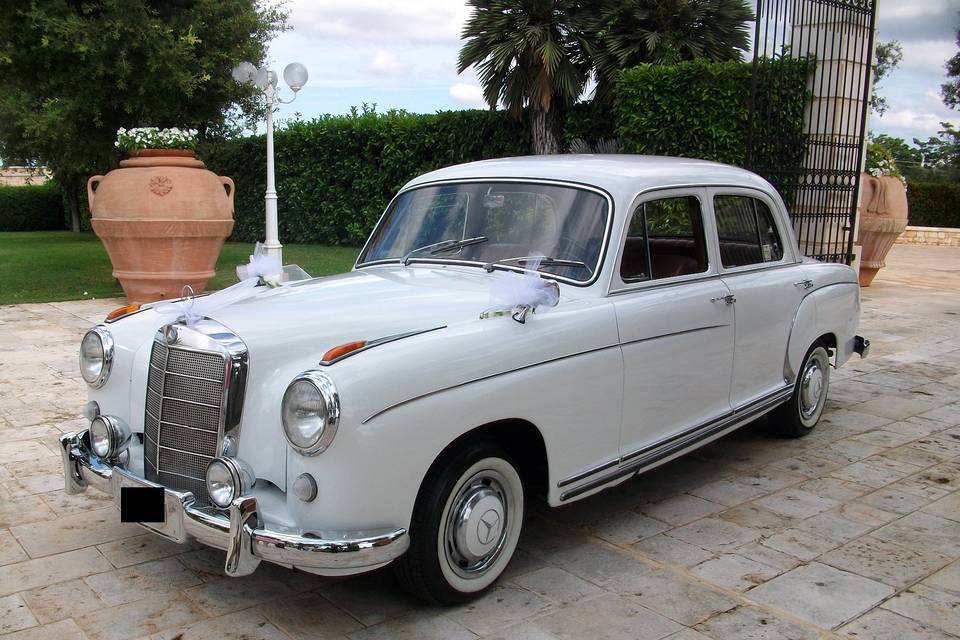 Mercedes ponton 220 anni '50