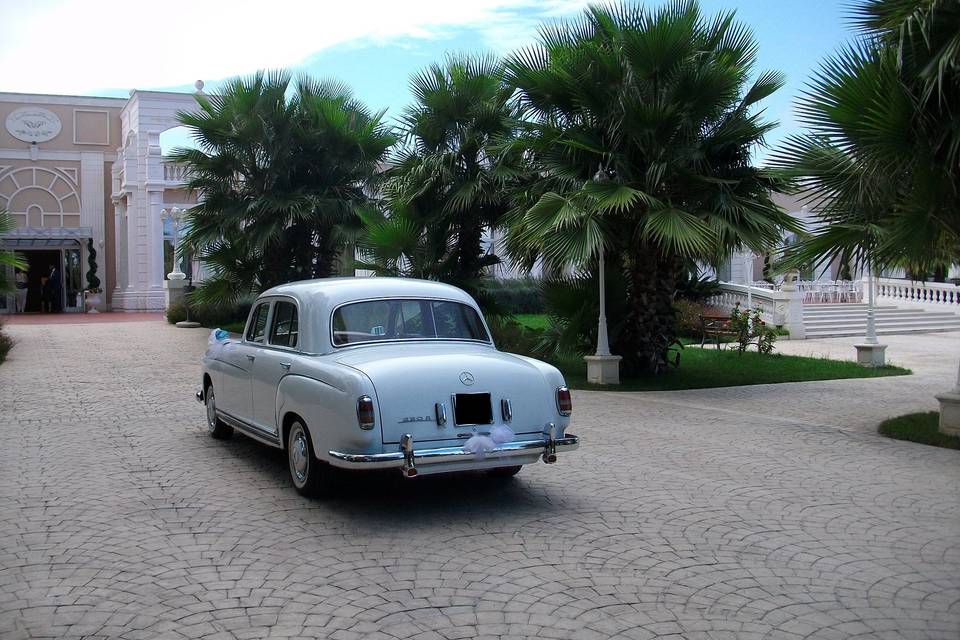 Mercedes ponton 220 anni '50