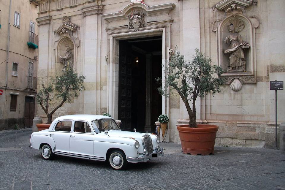 Mercedes ponton 220 anni '50