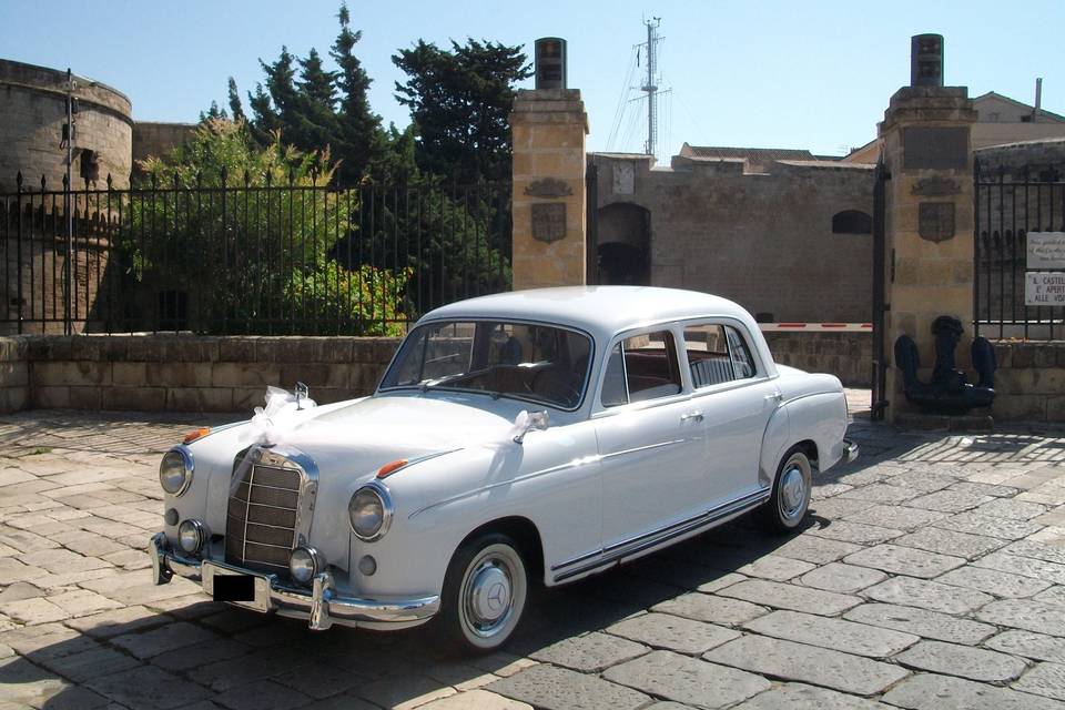 Mercedes ponton 220 anni '50