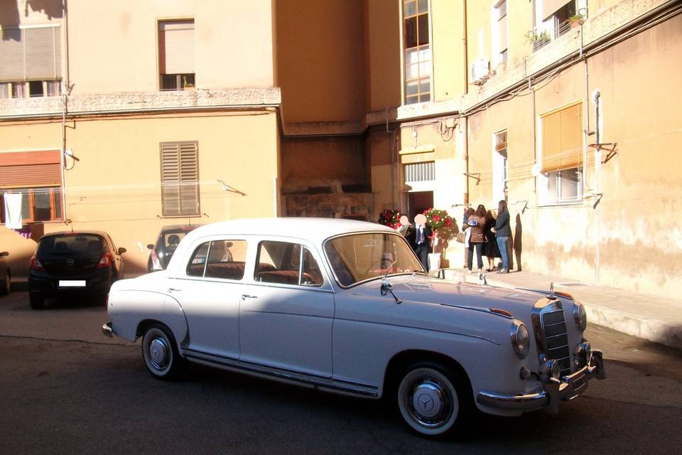 Mercedes ponton 220 anni '50