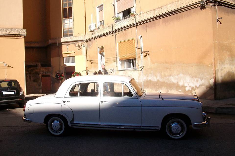 Mercedes ponton 220 anni '50