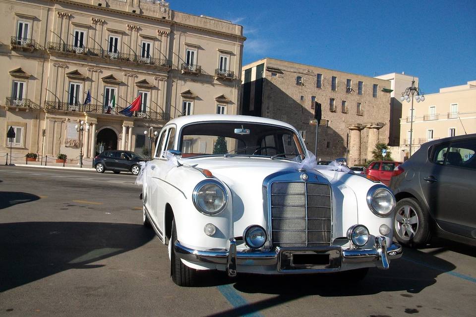 Mercedes ponton 220 anni '50