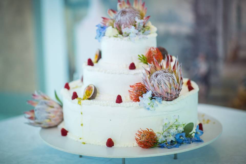 Wedding cake villa montrona