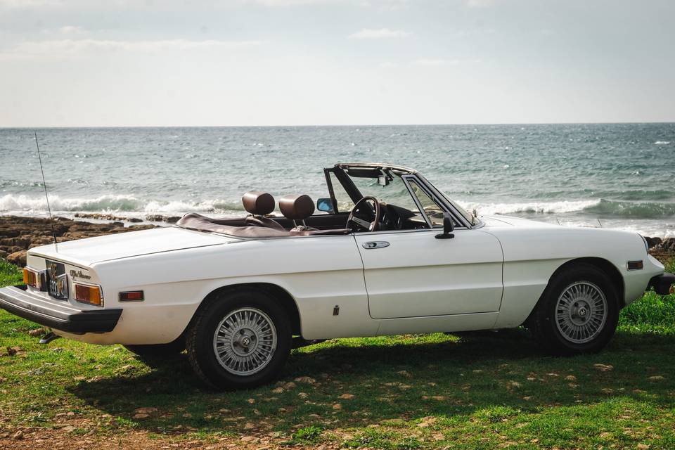 Alfa romeo spider bianco ii