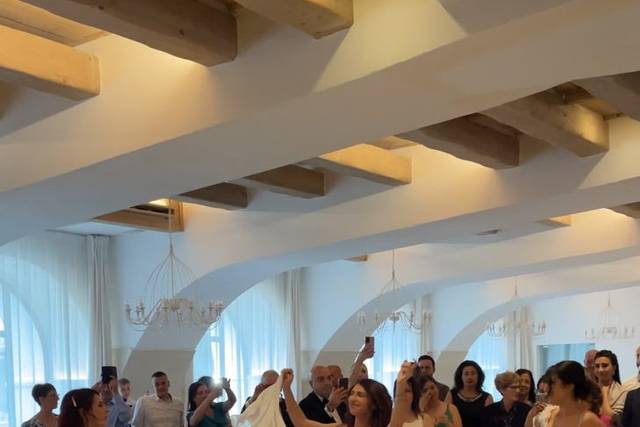 Pizzica con la sposa