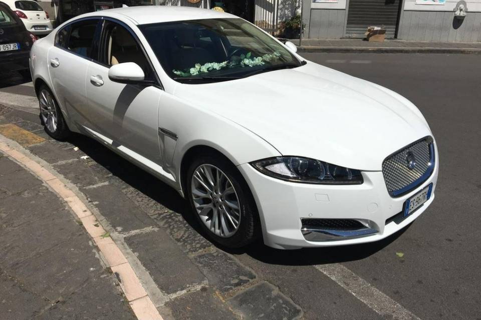 Jaguar xf