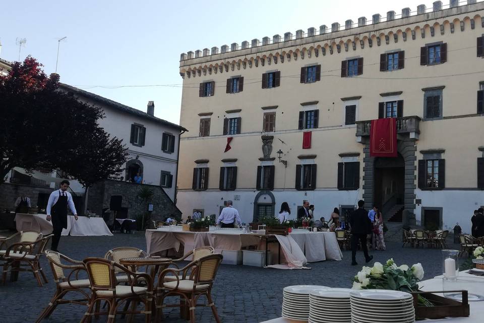 Aperitivo in piazza