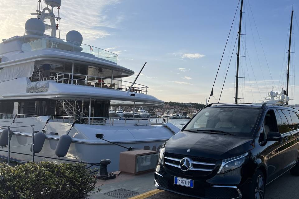 Disposal yacht service