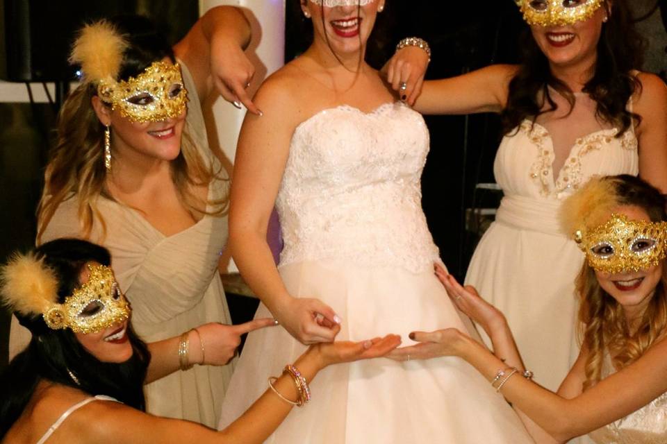 Sposa e damigelle