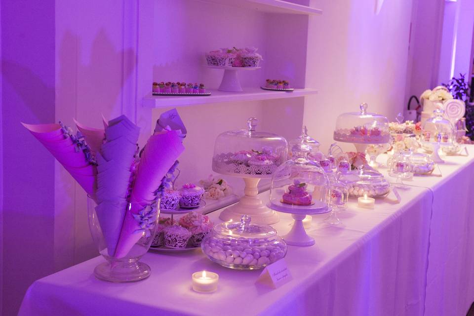 Cupcake e candy buffet
