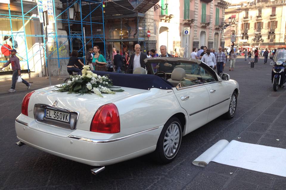 Lincoln cabrio 2011