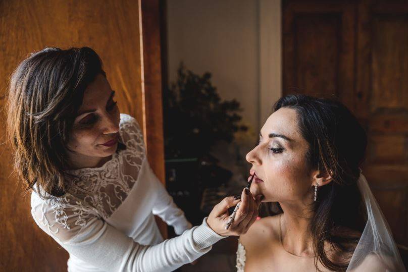 Luana di Gennaro - Make-up & Bridal Stylist