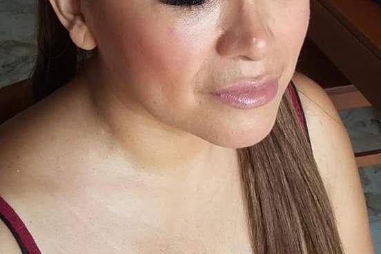 Luana di Gennaro - Make-up & Bridal Stylist
