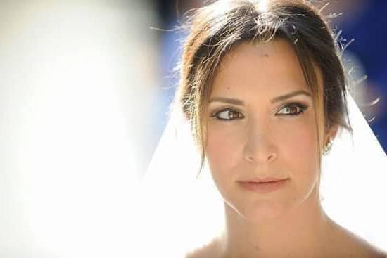 Luana di Gennaro - Make-up & Bridal Stylist