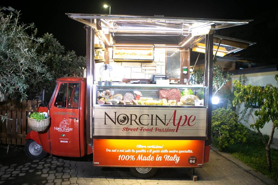 Norcina Ape Car