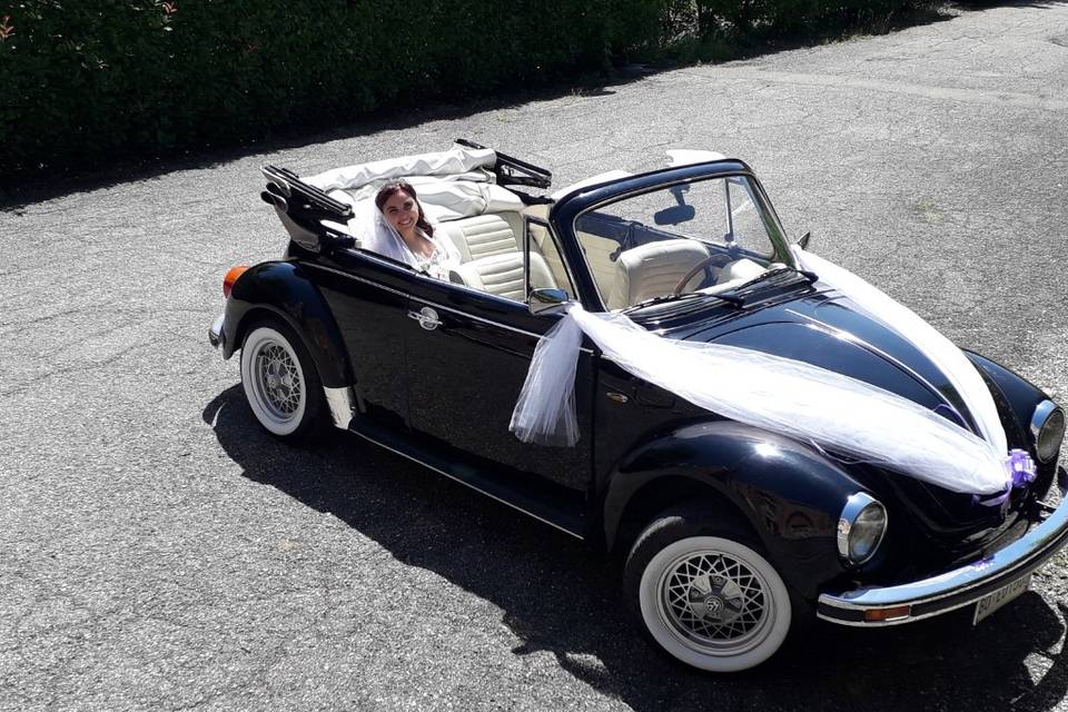 Maggiolino nero cabrio