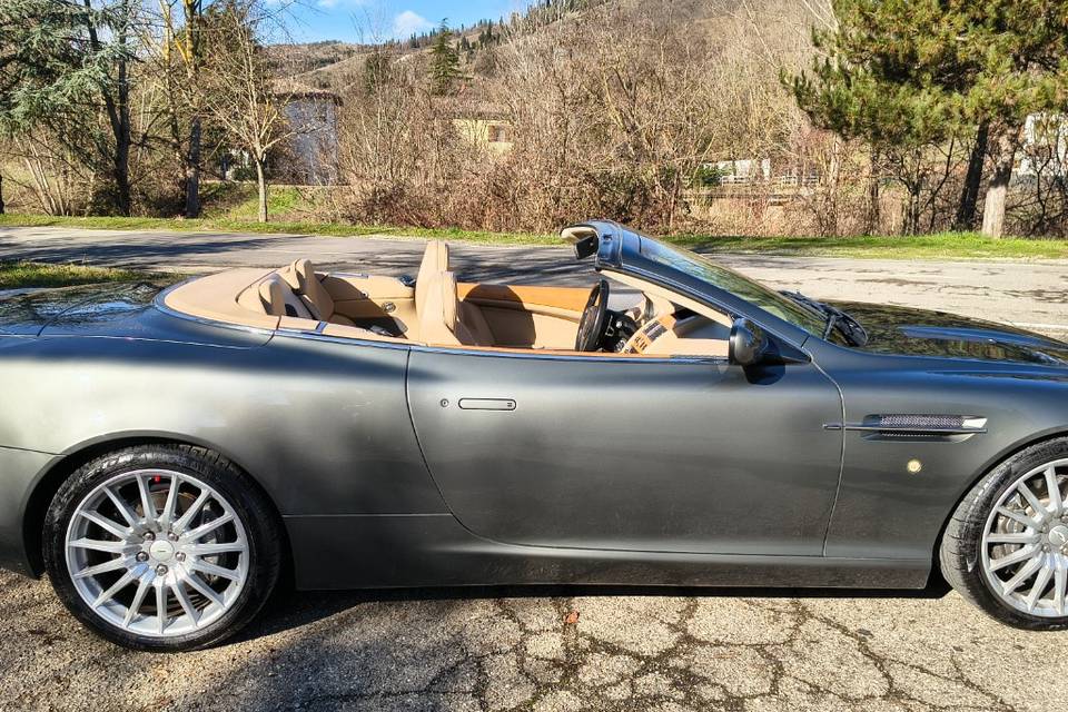 Aston Martin cabrio