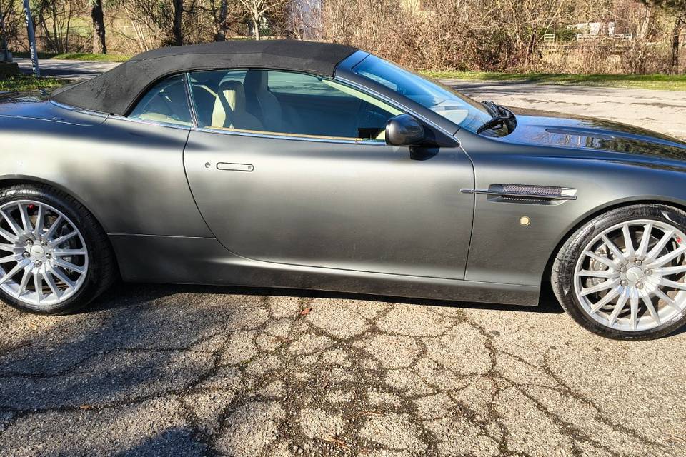 Aston Martin cabrio