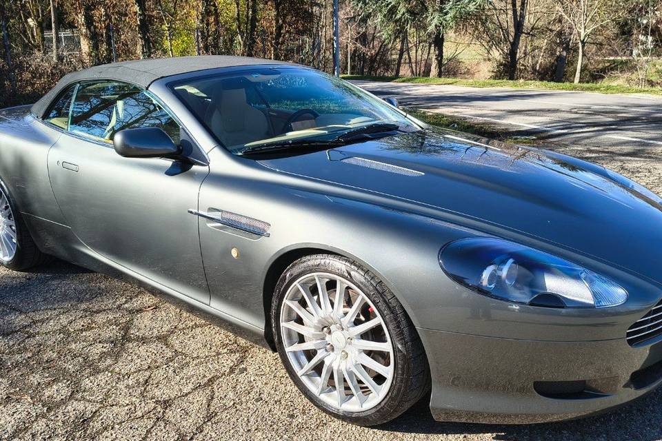 Aston Martin cabrio