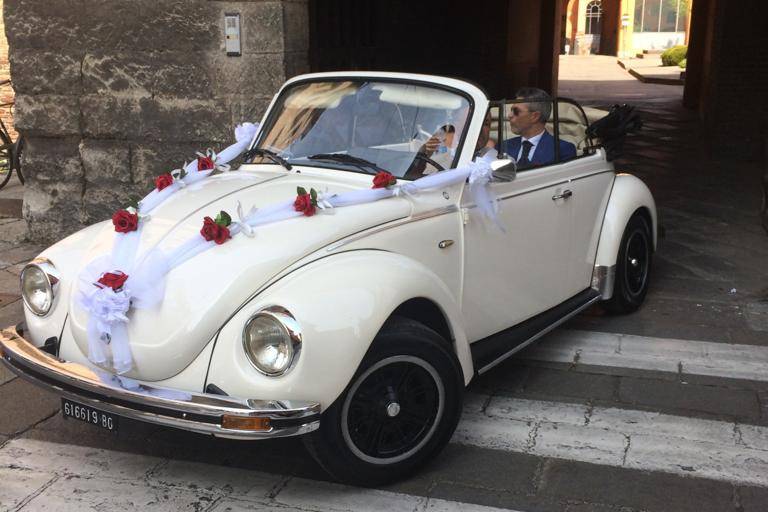 Maggiolino bianco cabrio