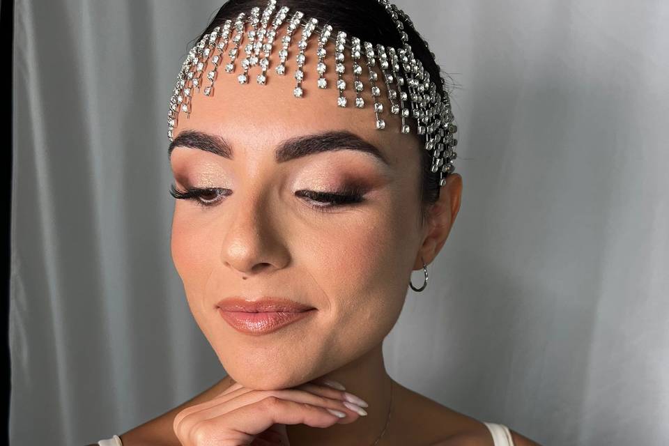 Bridal make-up