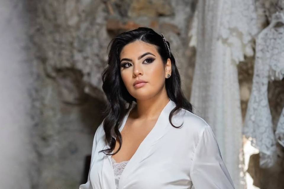 Bridal make-up