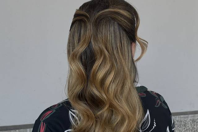 Clean Half Up