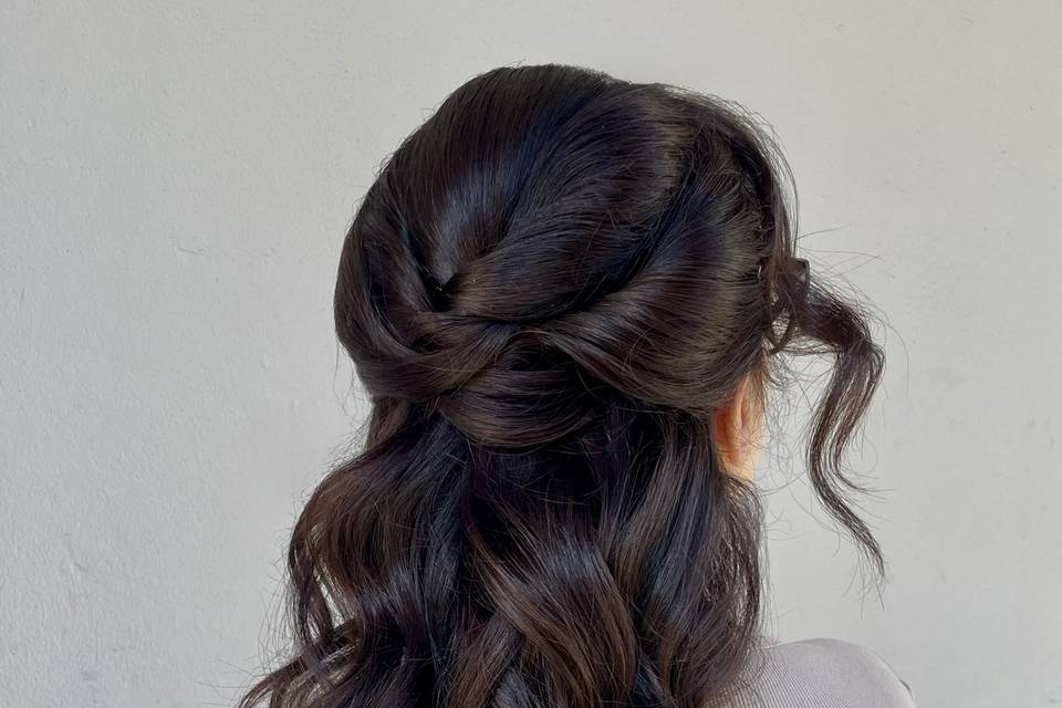 Romantic Half up
