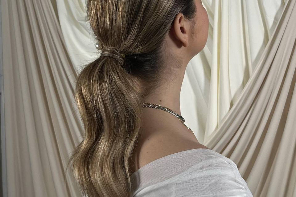 Pony Tail