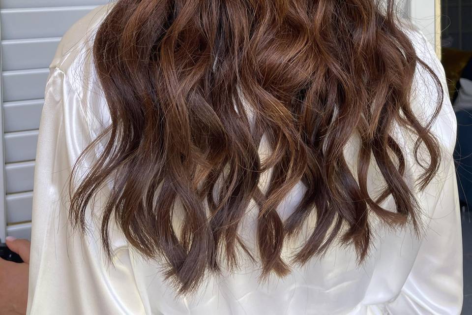 Romantic Half Up