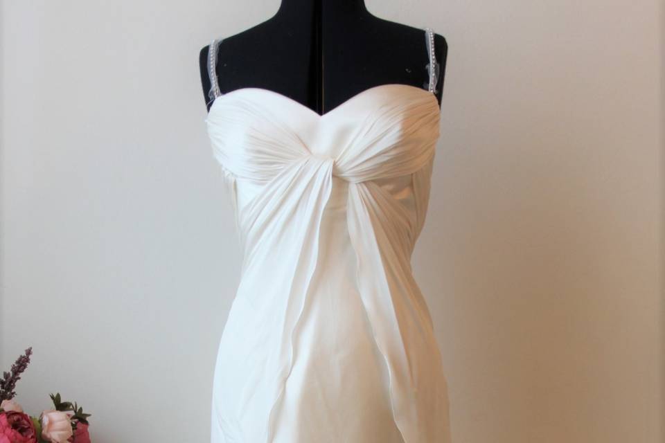 909 - Pronovias Lexas