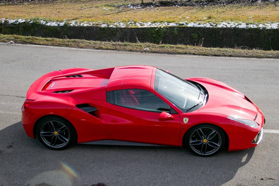 Ferrari 488