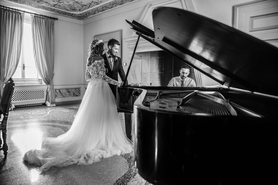 Sil Conti - Unconventional Wedding