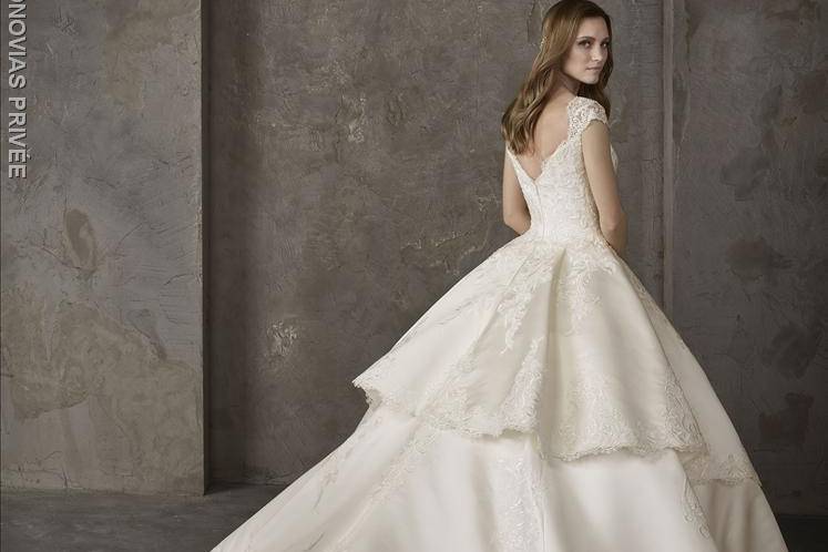 Pronovias