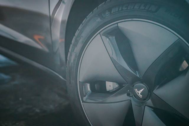 Tesla model 3