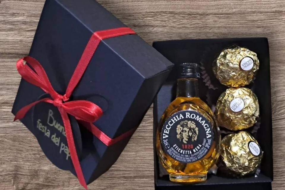 Box con liquore e cioccolatini