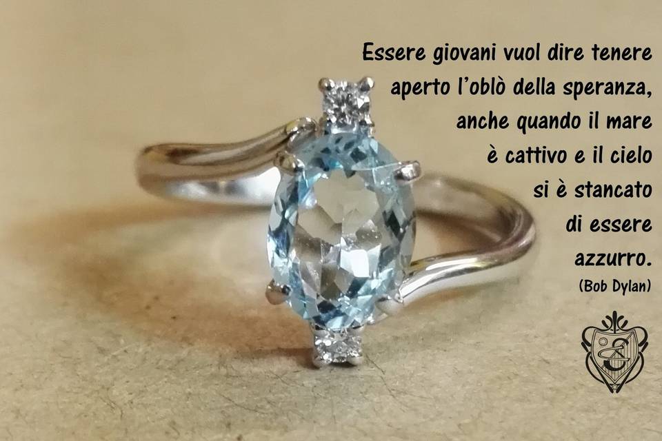 Anello acquamarina e diamanti