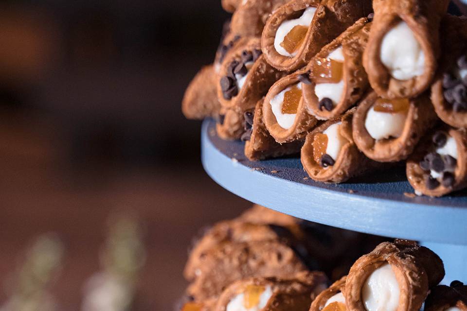 Cannoli Tower
