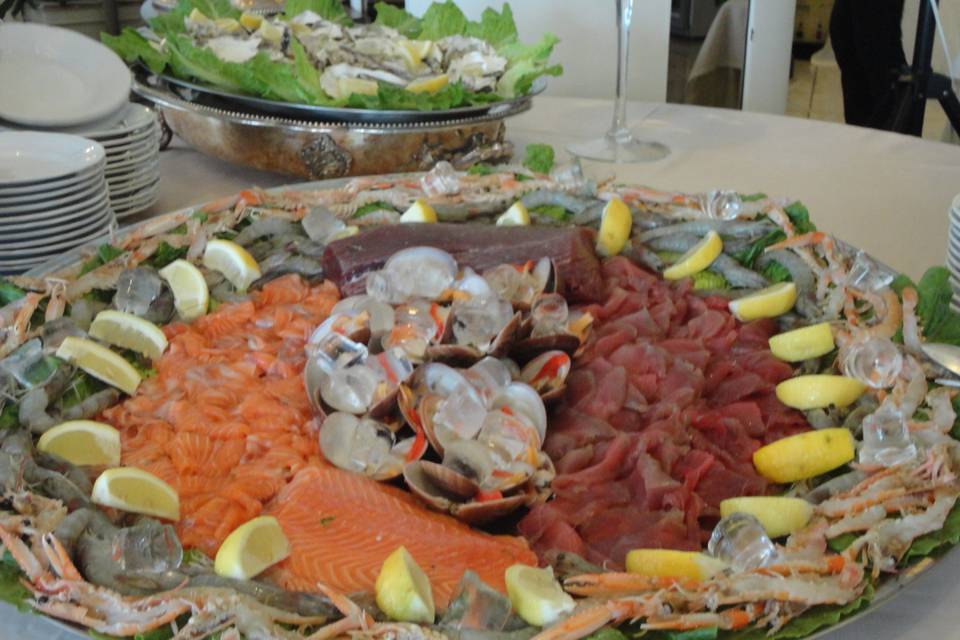 Buffet aperitivo ed antipasto