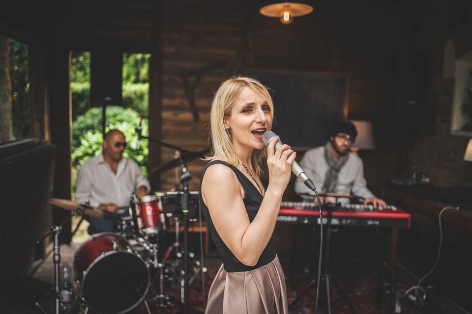 Anna Danieli - Wedding Music Planner