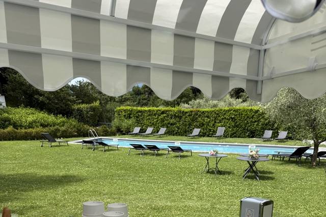 Festa in piscina