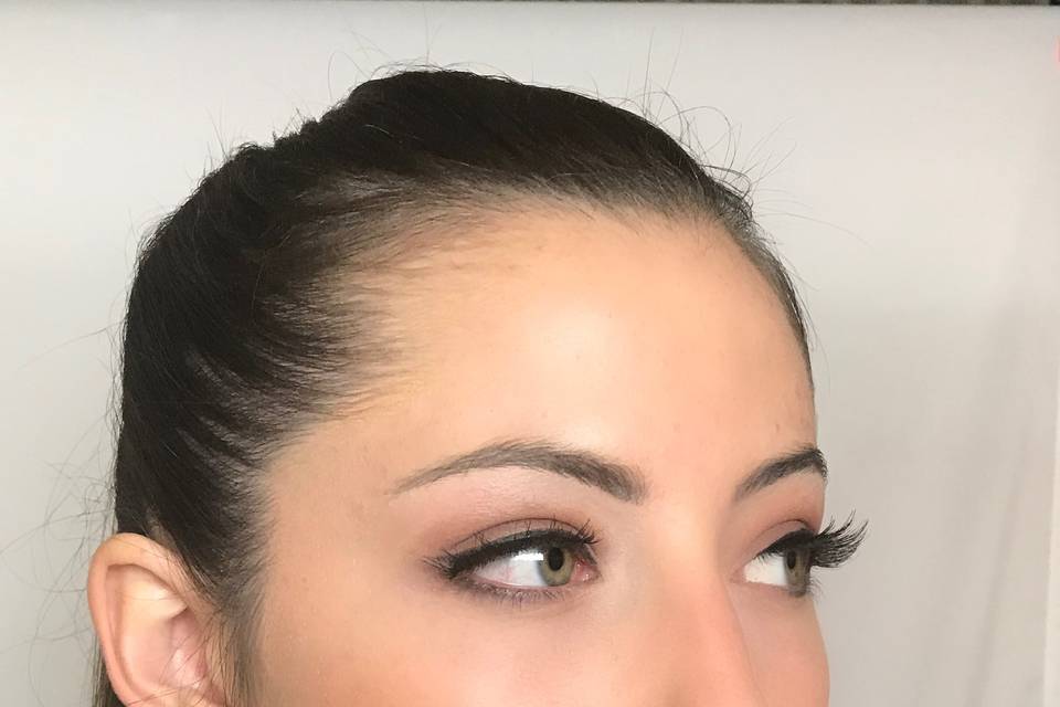 Ilariainneomakeup