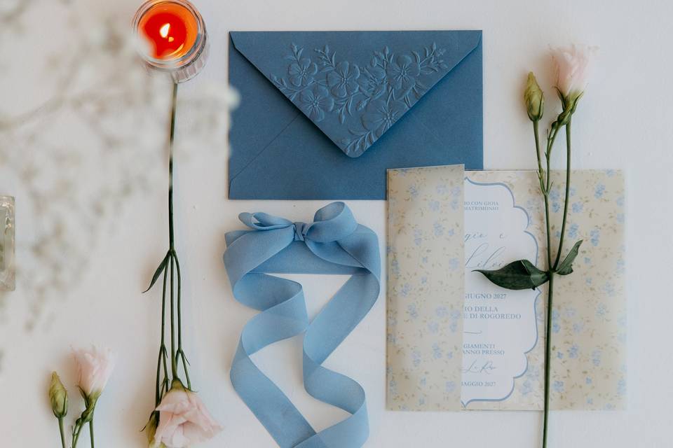 Invito embossing