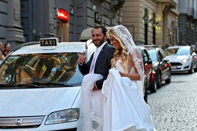 Napoli-Monica e Michele