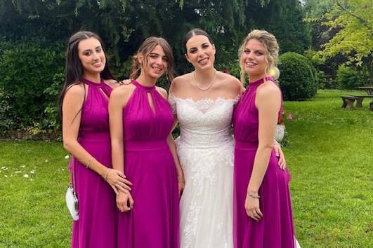 Le damigelle con la sposa